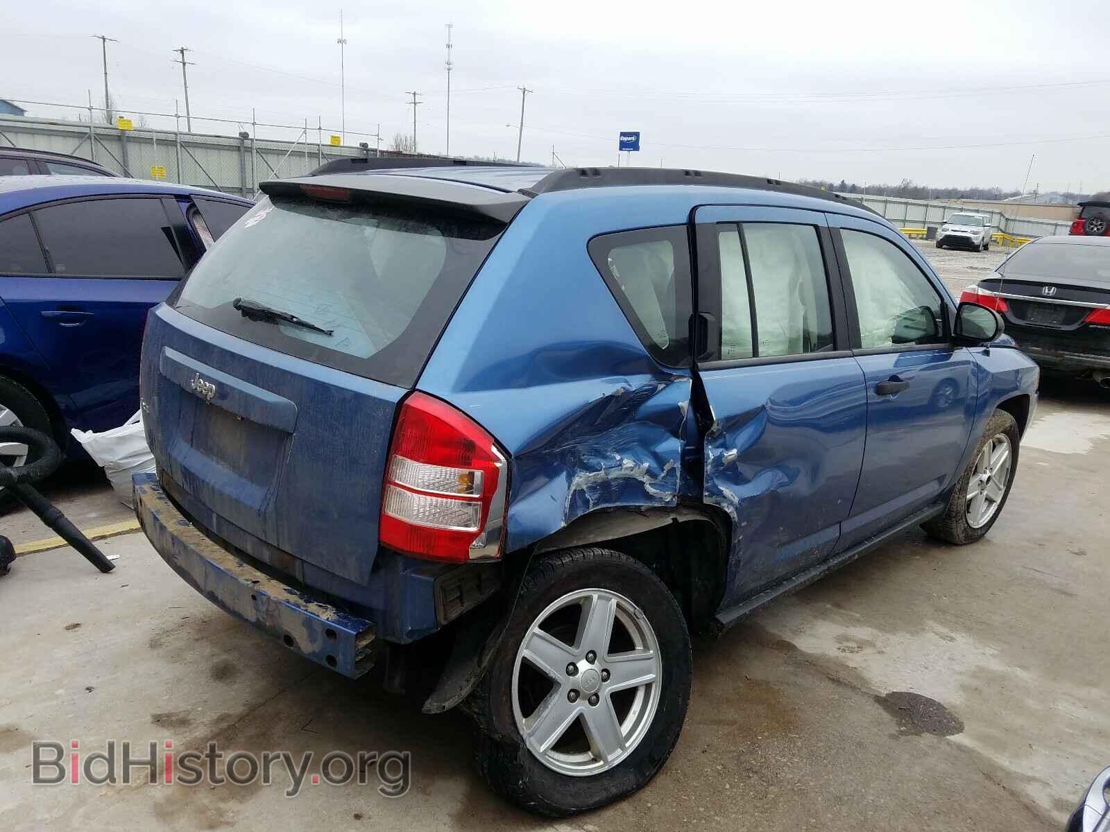 2007 JEEP COMPASS - VIN: 1J8FF47W27D583967 - Photo 4