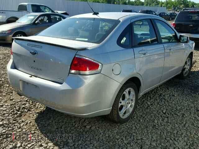 2009 FORD FOCUS - VIN: 1FAHP36N89W205102 - Фото 4