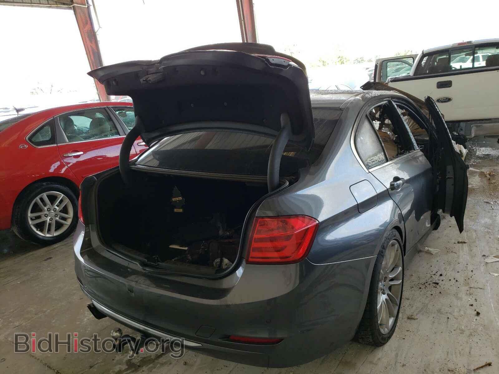 2013 BMW 3 SERIES - VIN: WBA3A5C56DF601993 - Фото 4
