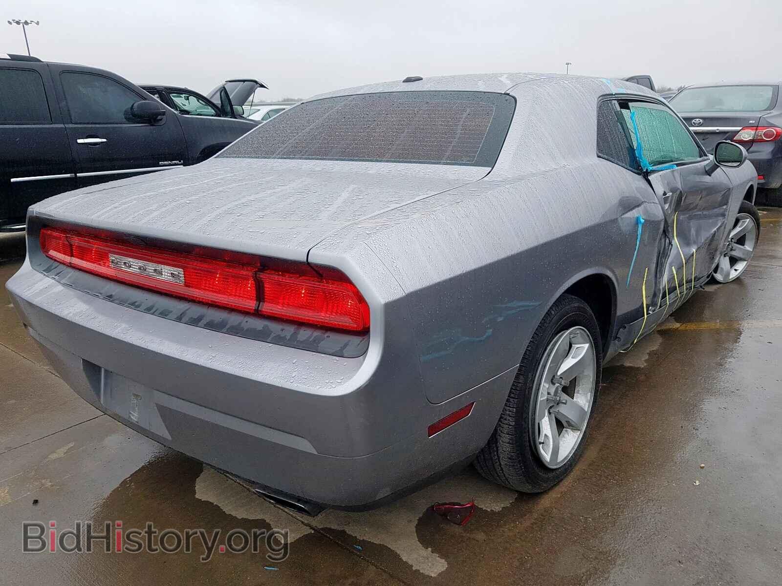 2014 DODGE CHALLENGER - VIN: 2C3CDYAG4EH299317 - Фото 4