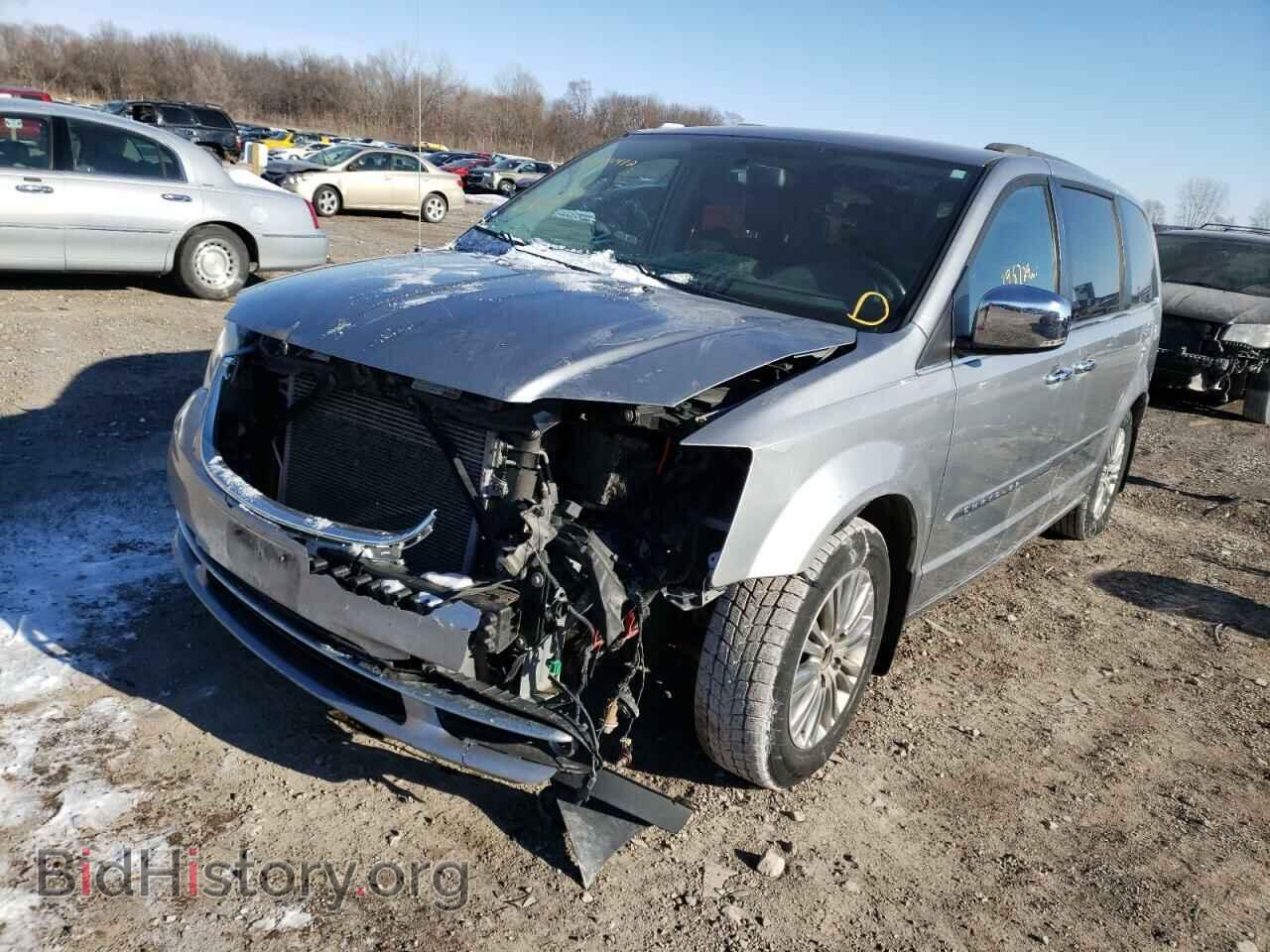 2013 CHRYSLER MINIVAN - VIN: 2C4RC1CG7DR664918 - Фото 2