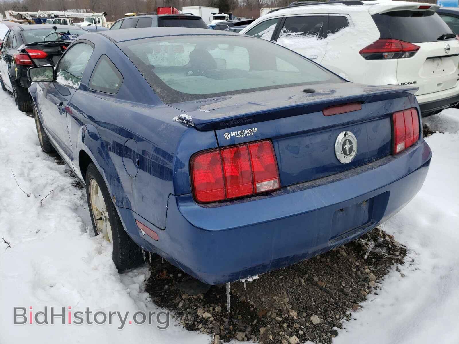 2007 FORD MUSTANG - VIN: 1ZVFT80N075365543 - Фото 3