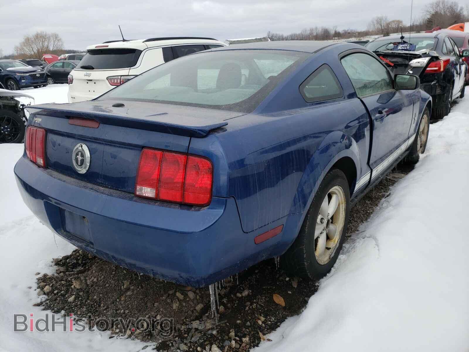 2007 FORD MUSTANG - VIN: 1ZVFT80N075365543 - Фото 4