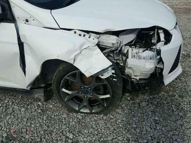 2014 FORD FOCUS - VIN: 1FADP3F24EL163916 - Photo 9