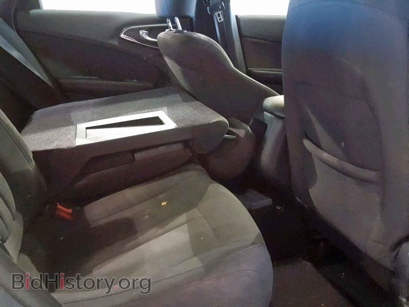 2016 CHRYSLER 200 - VIN: 1C3CCCAB9GN137140 - Фото 6