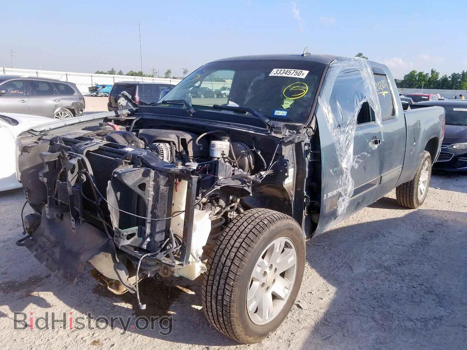 2008 GMC SIERRA - VIN: 2GTEC19J681118925 - Фото 2