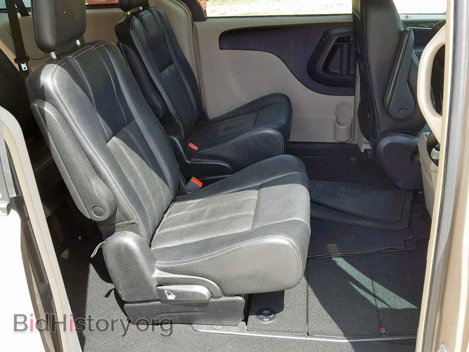 2012 CHRYSLER TOWN & COU - VIN: 2C4RC1BG4CR345511 - Фото 6