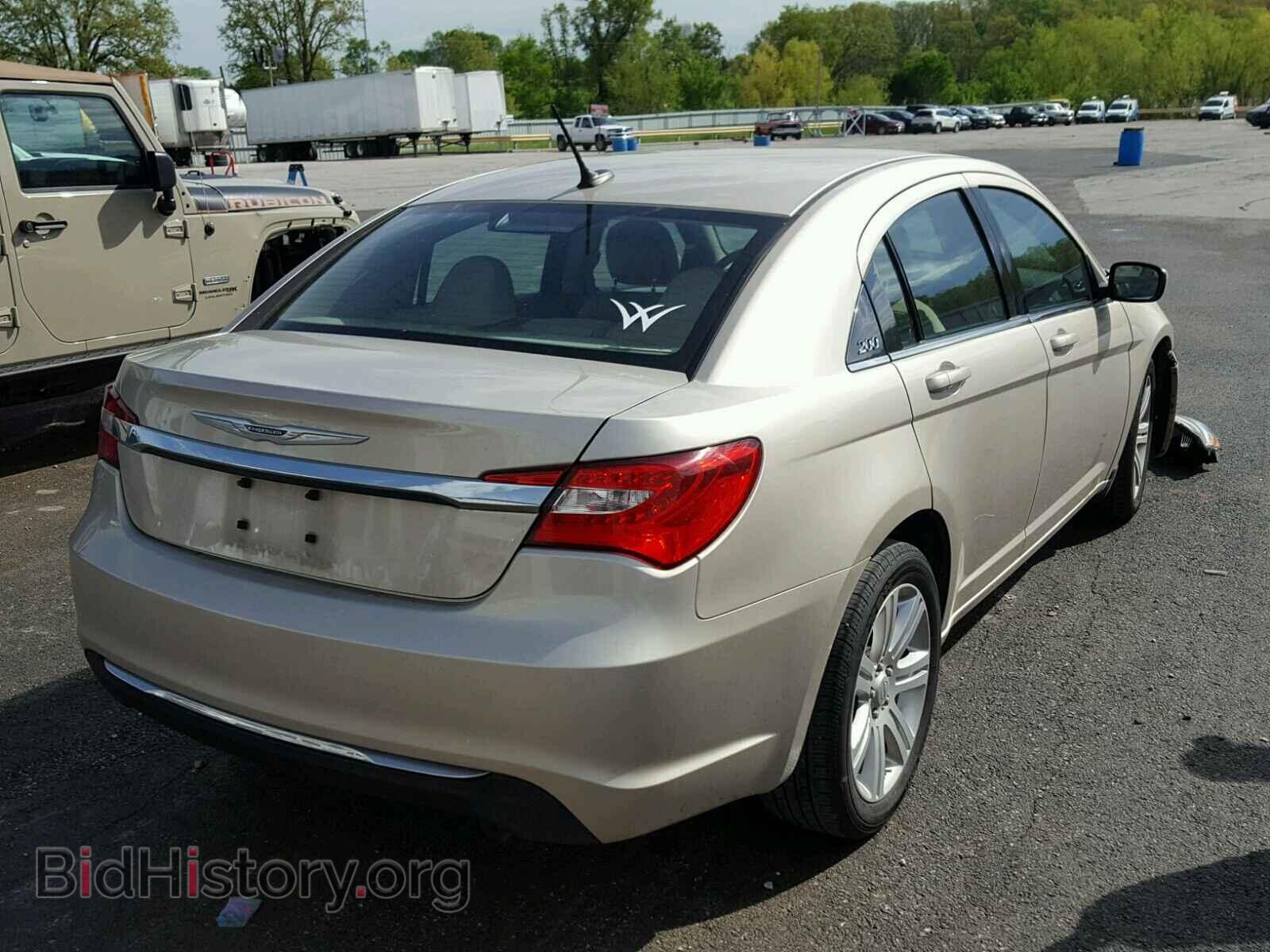 2014 CHRYSLER 200 - VIN: 1C3CCBBB1EN132147 - Фото 4