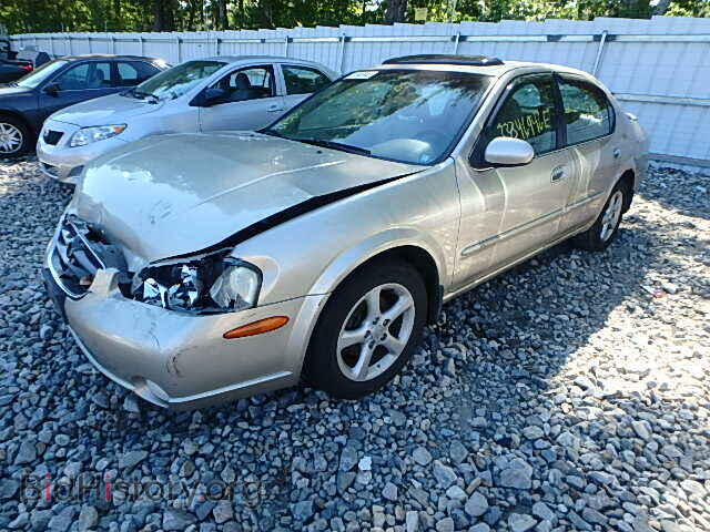 2000 NISSAN MAXIMA - VIN: JN1CA31A7YT024439 - Фото 2
