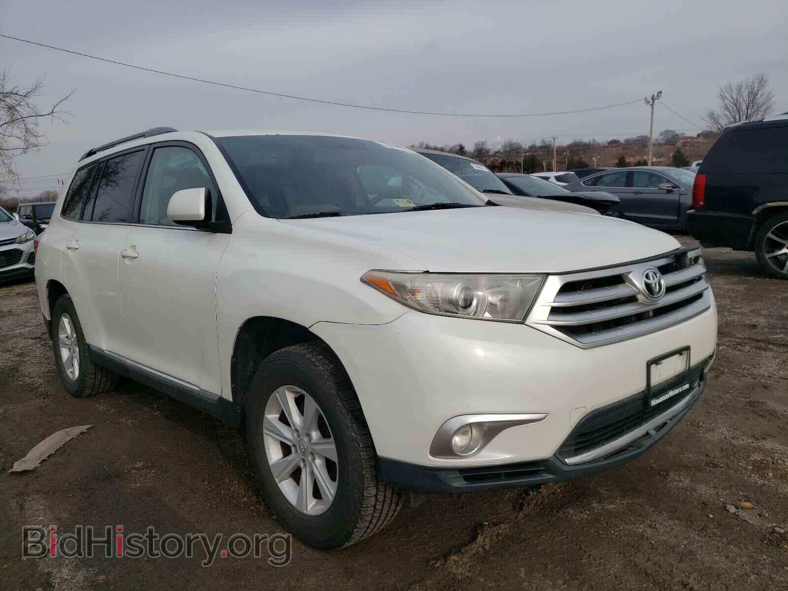 Фотография 5TDBK3EH2CS150552 - TOYOTA HIGHLANDER 2012
