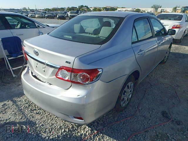 2011 TOYOTA COROLLA - VIN: 2T1BU4EE4BC684472 - Photo 4