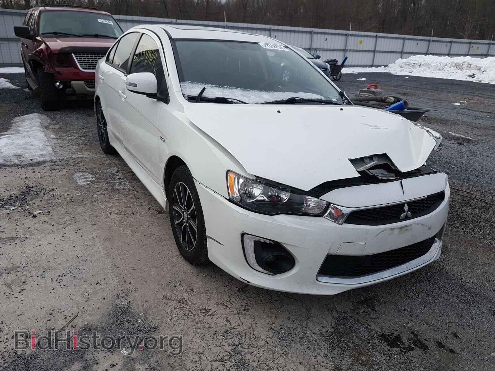 Фотография JA32U2FU5HU008200 - MITSUBISHI LANCER 2017