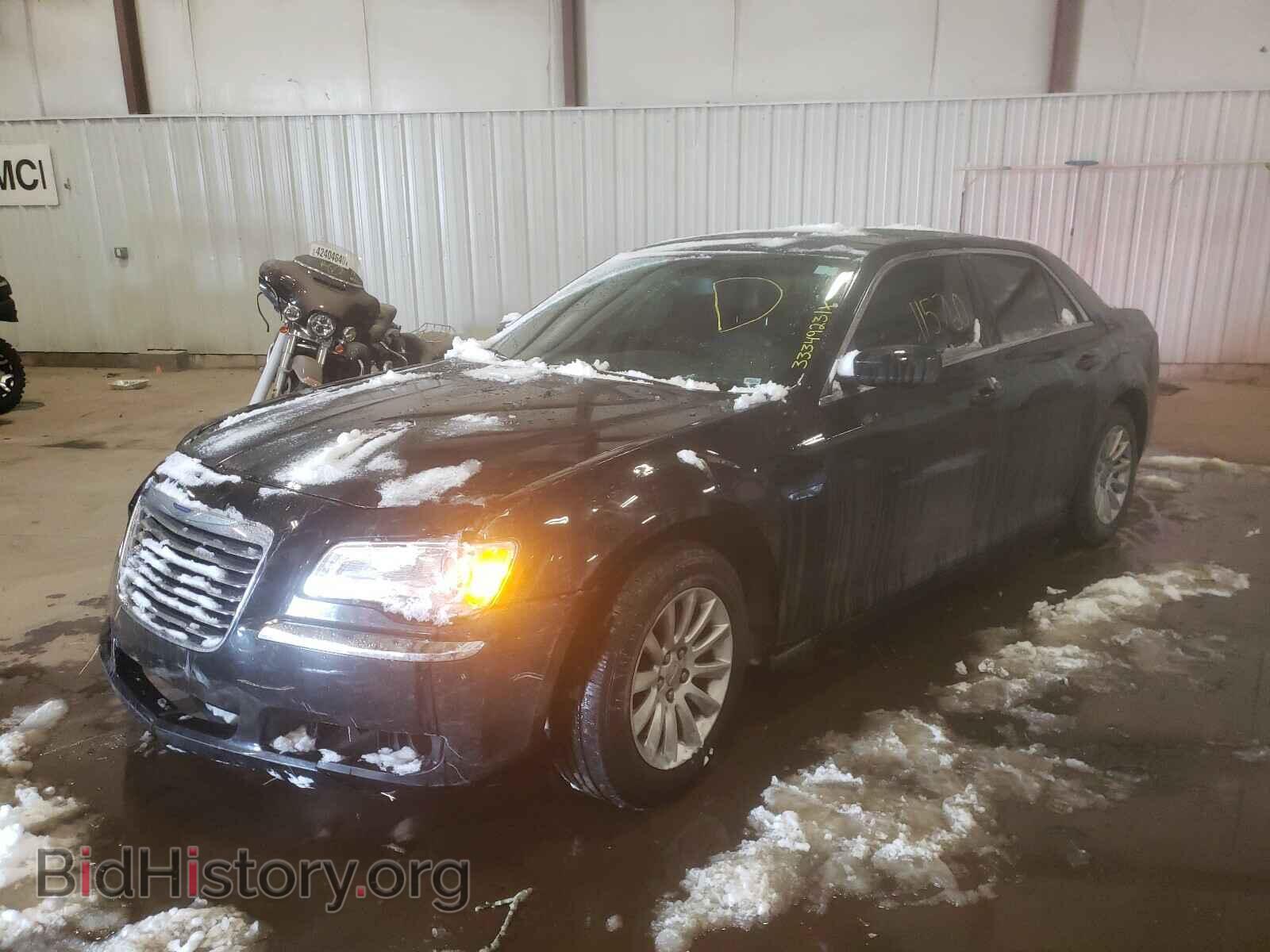 2014 CHRYSLER 300 - VIN: 2C3CCAAGXEH207394 - Фото 2