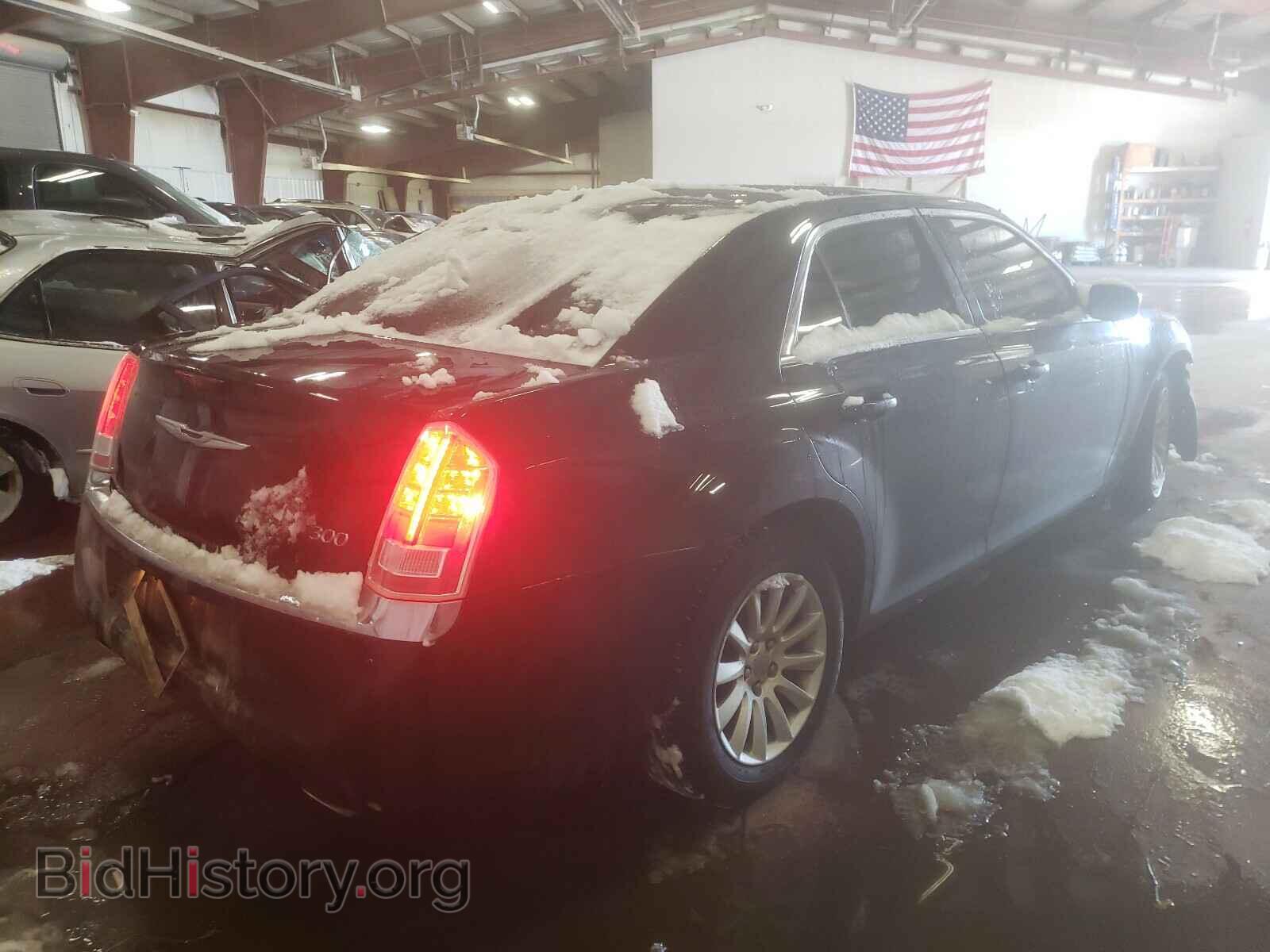 2014 CHRYSLER 300 - VIN: 2C3CCAAGXEH207394 - Фото 4