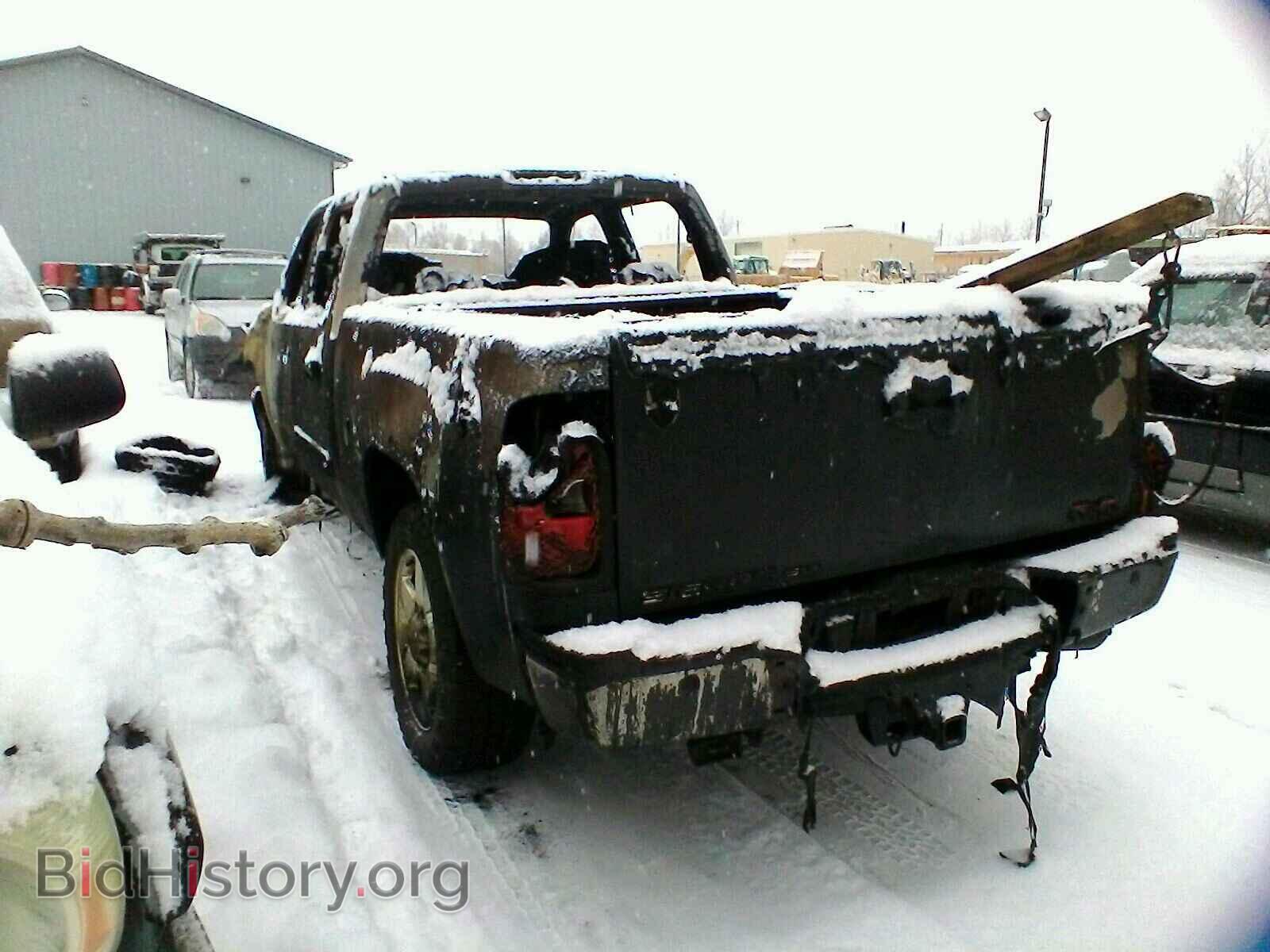 2011 GMC SIERRA - VIN: 1GT121C81BF248358 - Фото 3