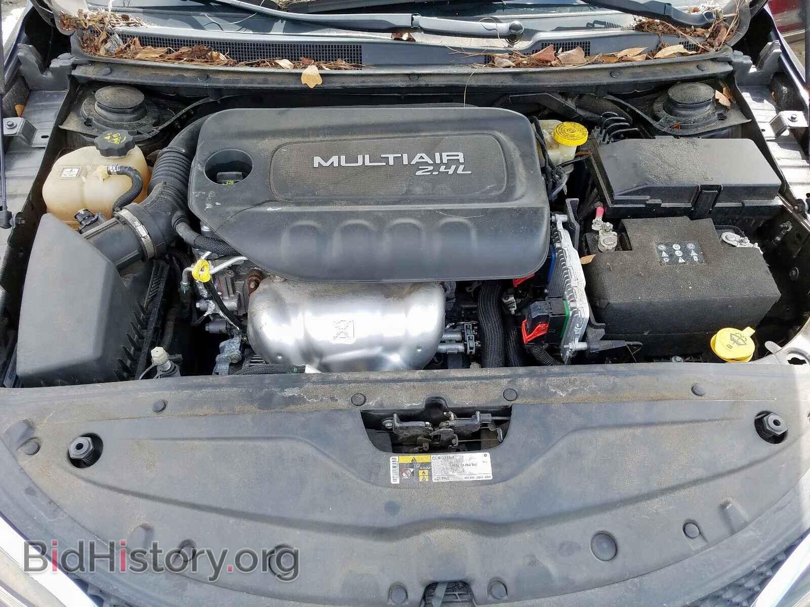 2016 CHRYSLER 200 - VIN: 1C3CCCAB9GN145349 - Фото 7