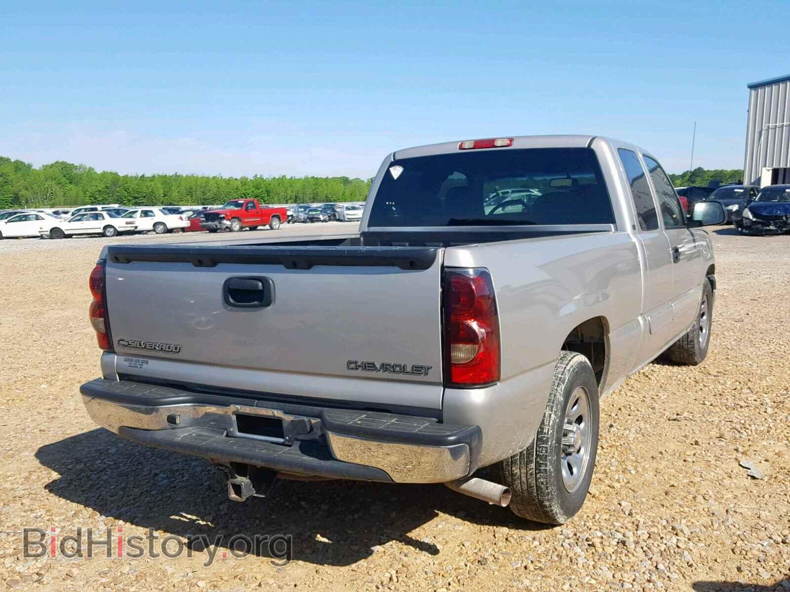 2005 CHEVROLET SILVERADO - VIN: 2GCEC19TX51150869 - Photo 4