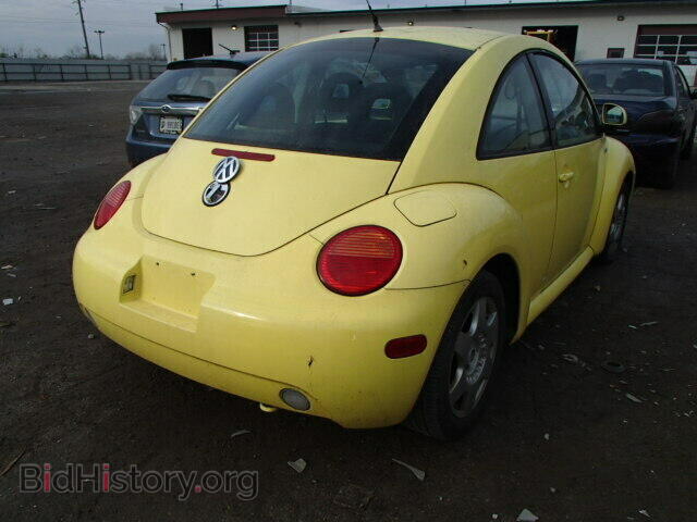 2000 VOLKSWAGEN BEETLE - VIN: 3VWCA21CXYM429506 - Фото 4