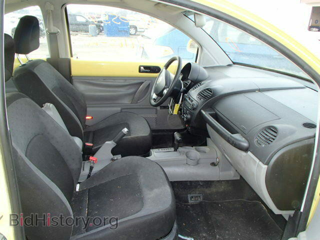 2000 VOLKSWAGEN BEETLE - VIN: 3VWCA21CXYM429506 - Фото 5