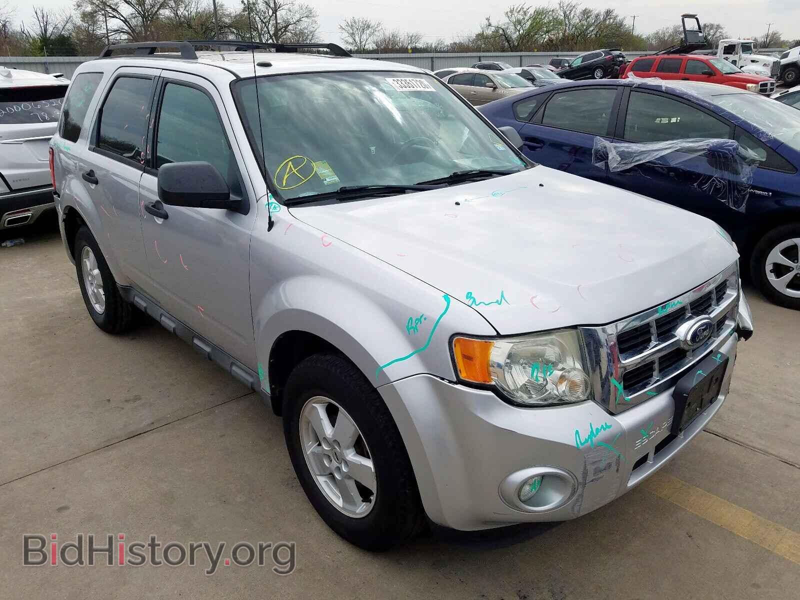 Фотография 1FMCU0D77BKA32911 - FORD ESCAPE 2011