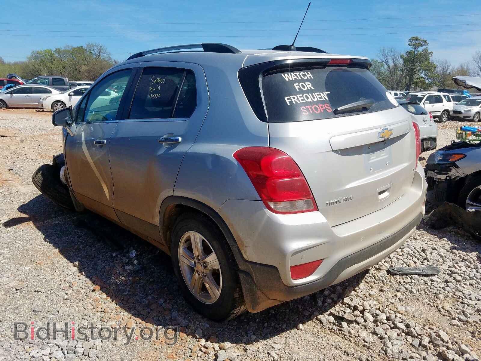 2019 CHEVROLET TRAX - VIN: 3GNCJPSB3KL157388 - Photo 3