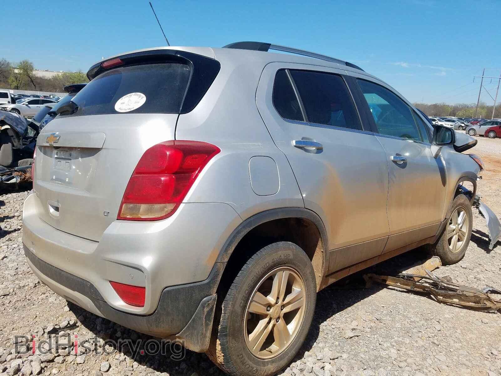 2019 CHEVROLET TRAX - VIN: 3GNCJPSB3KL157388 - Photo 4