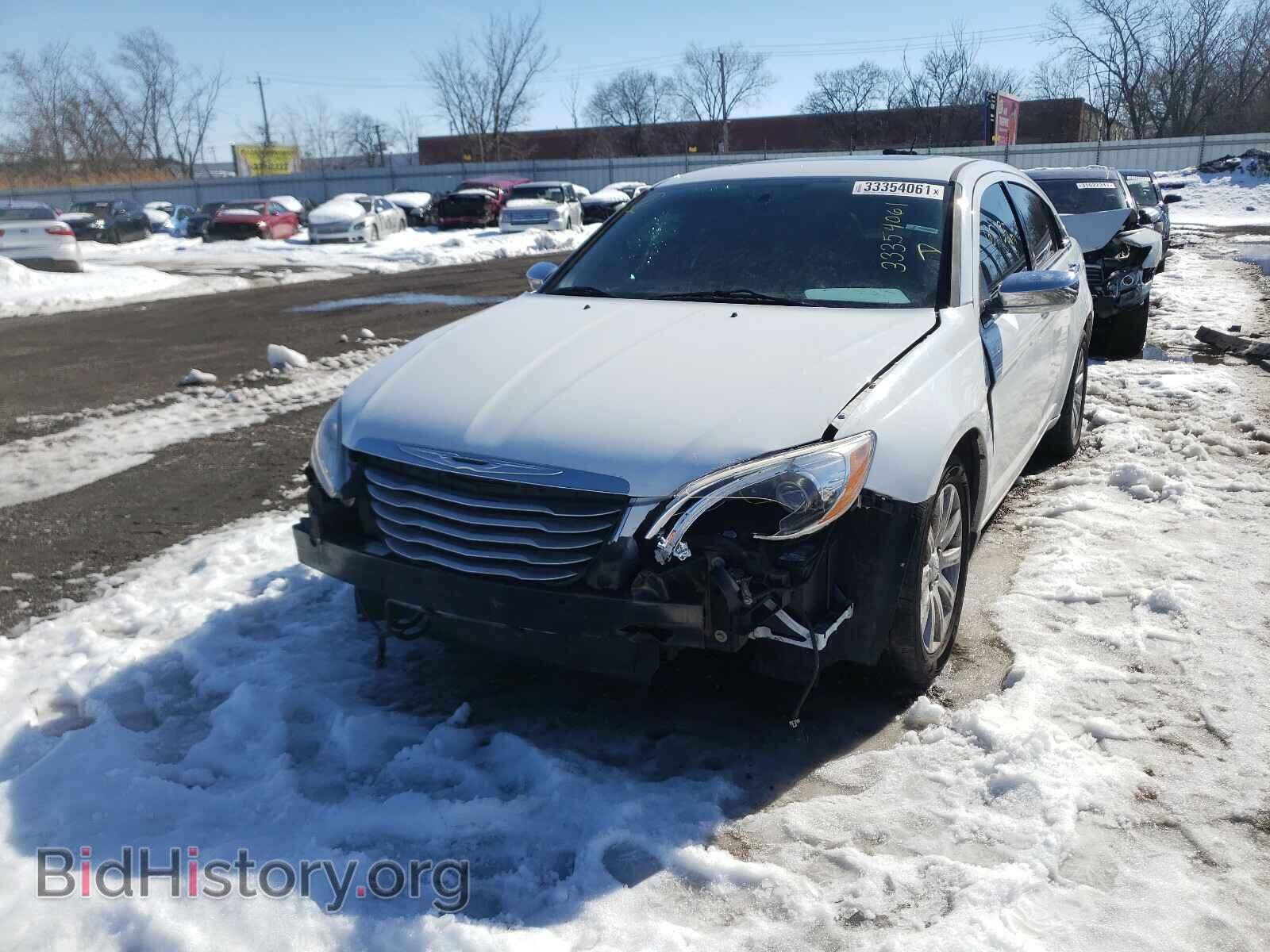 2014 CHRYSLER 200 - VIN: 1C3CCBCG4EN172975 - Фото 2
