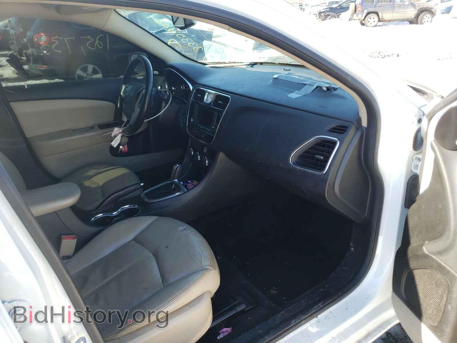 2014 CHRYSLER 200 - VIN: 1C3CCBCG4EN172975 - Фото 5