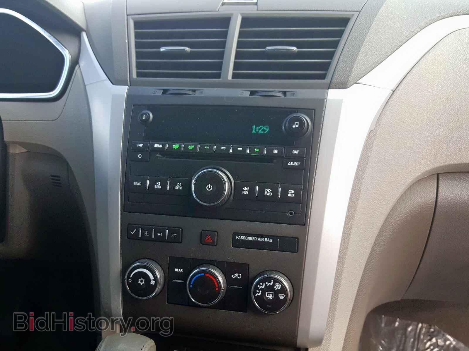 2010 CHEVROLET TRAVERSE - VIN: 1GNLVFED3AJ243821 - Фото 9