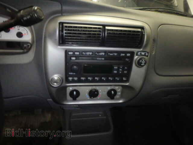 2005 FORD EXPLORER - VIN: 1FMZU67K25UB81555 - Photo 9