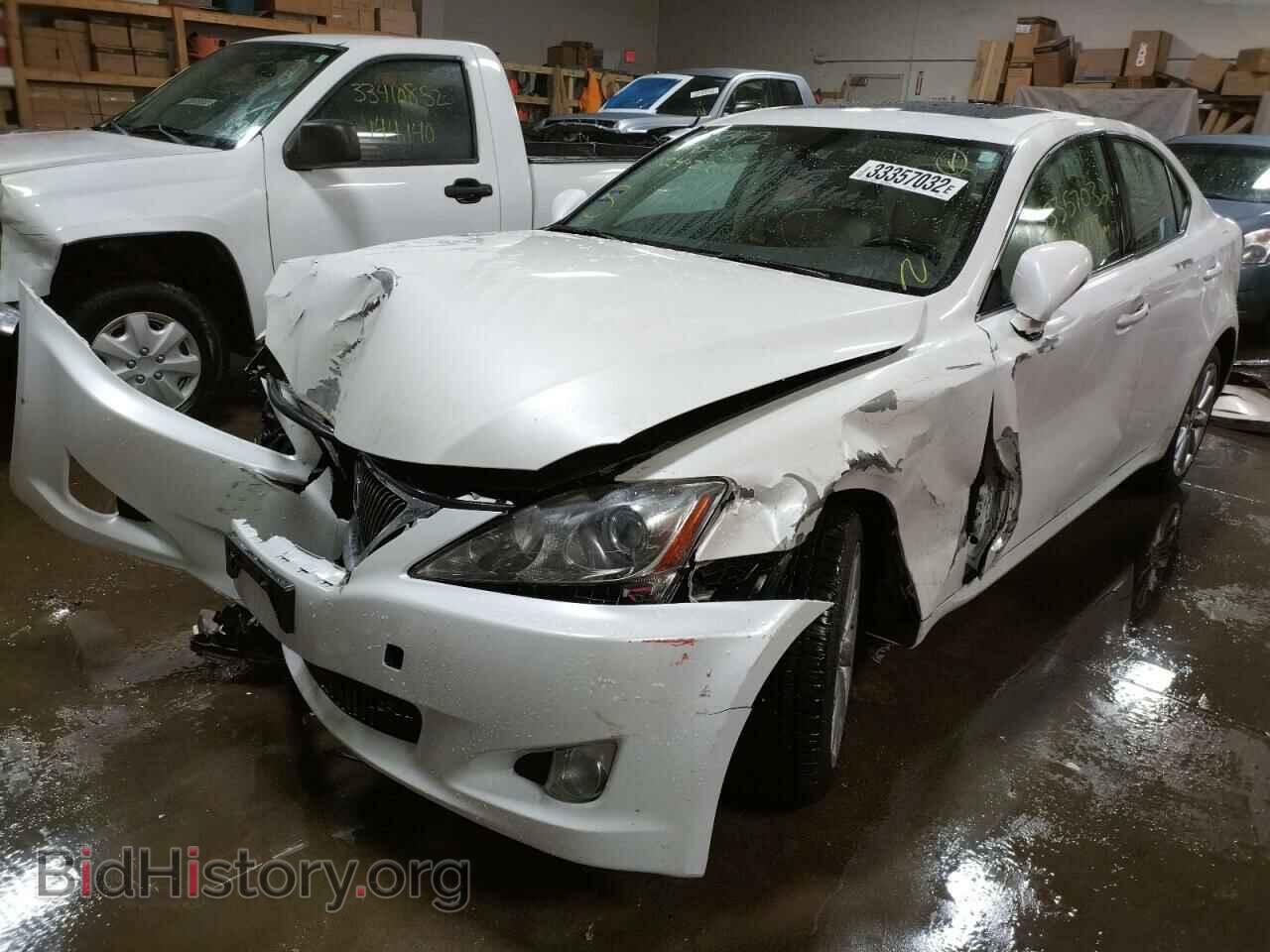 2010 LEXUS IS - VIN: JTHCF5C26A5043282 - Фото 2
