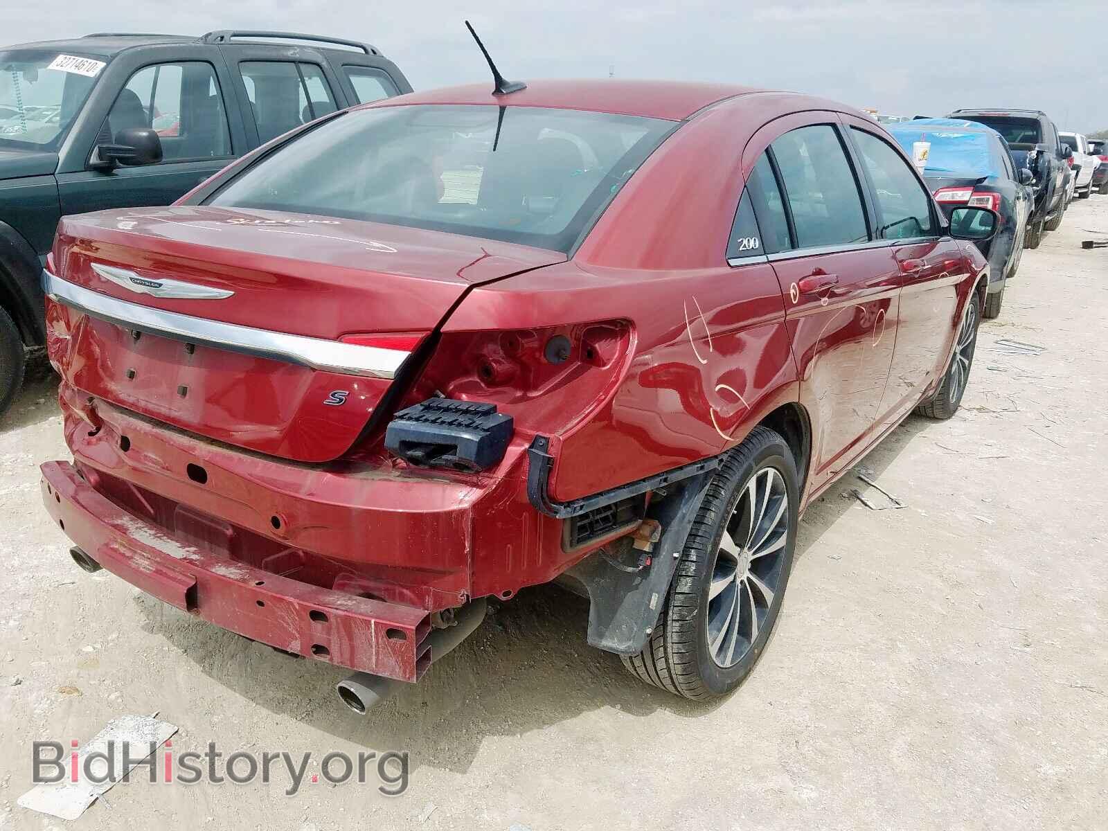 2012 CHRYSLER 200 - VIN: 1C3CCBHG1CN108866 - Фото 4