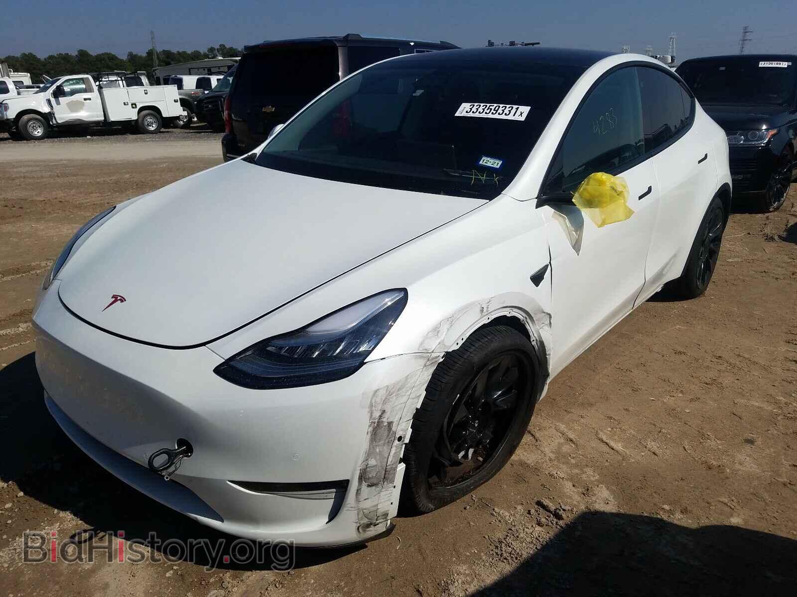 2020 TESLA MODEL Y - VIN: 5YJYGDEE1LF011167 - Photo 2