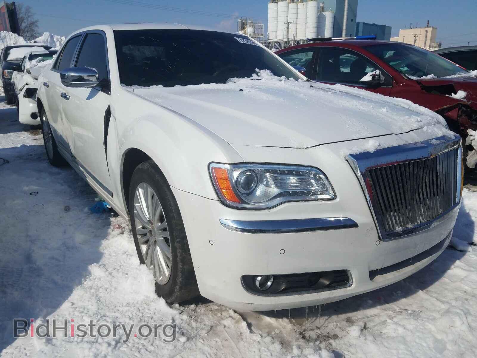 Фотография 2C3CCAKG2DH604319 - CHRYSLER 300 2013