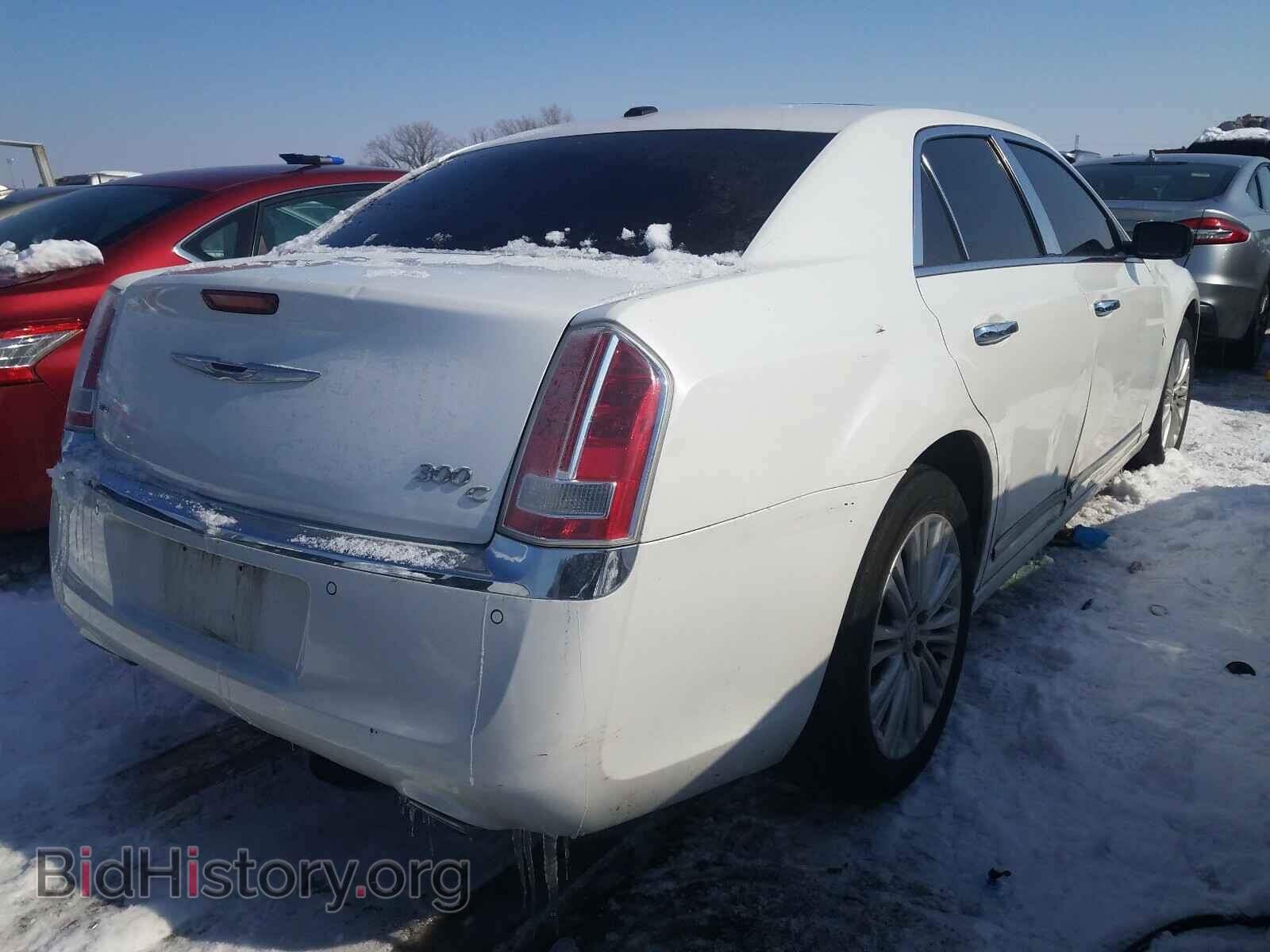 2013 CHRYSLER 300 - VIN: 2C3CCAKG2DH604319 - Фото 4