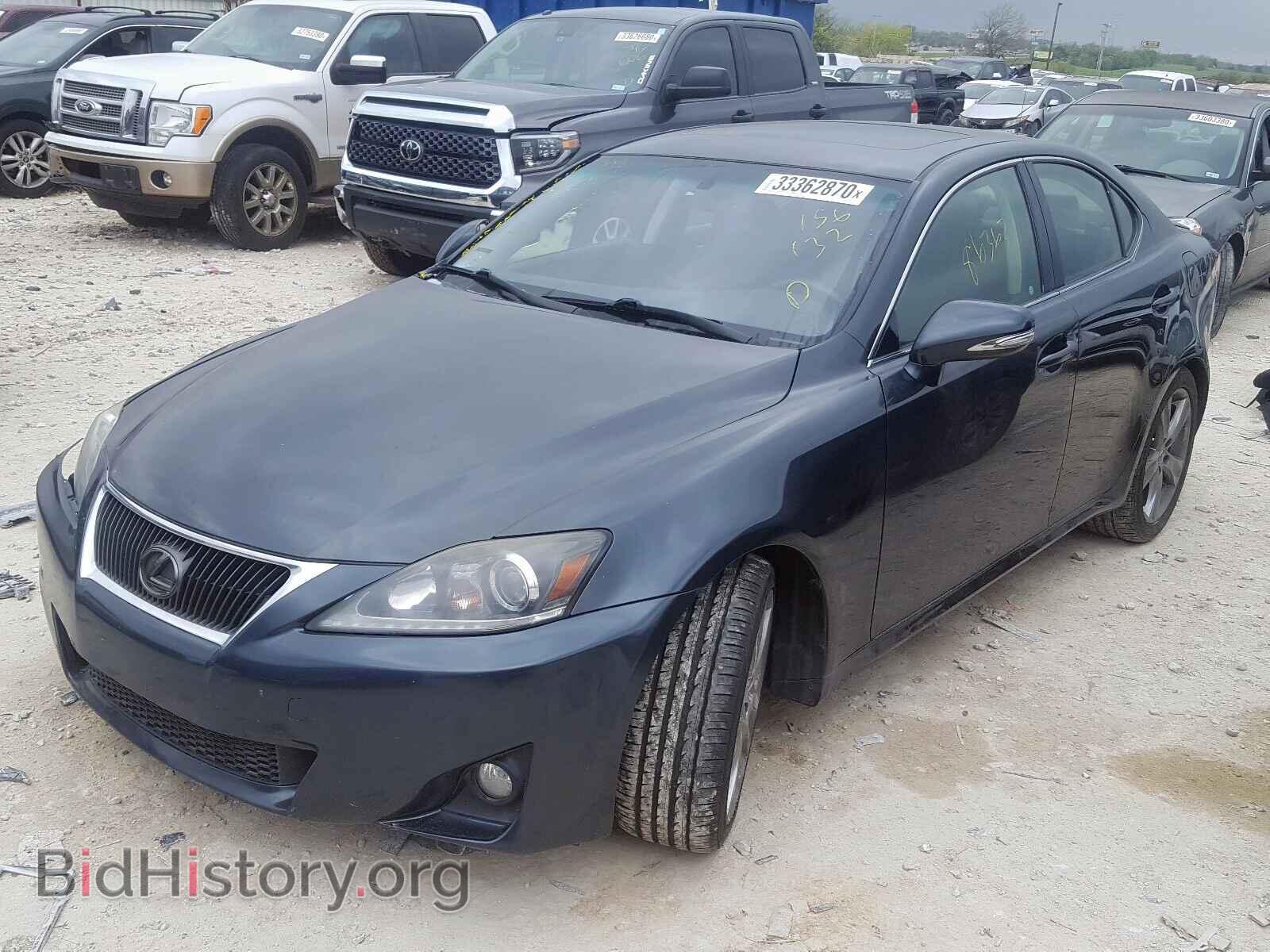 2011 LEXUS IS - VIN: JTHBF5C28B5156132 - Photo 2