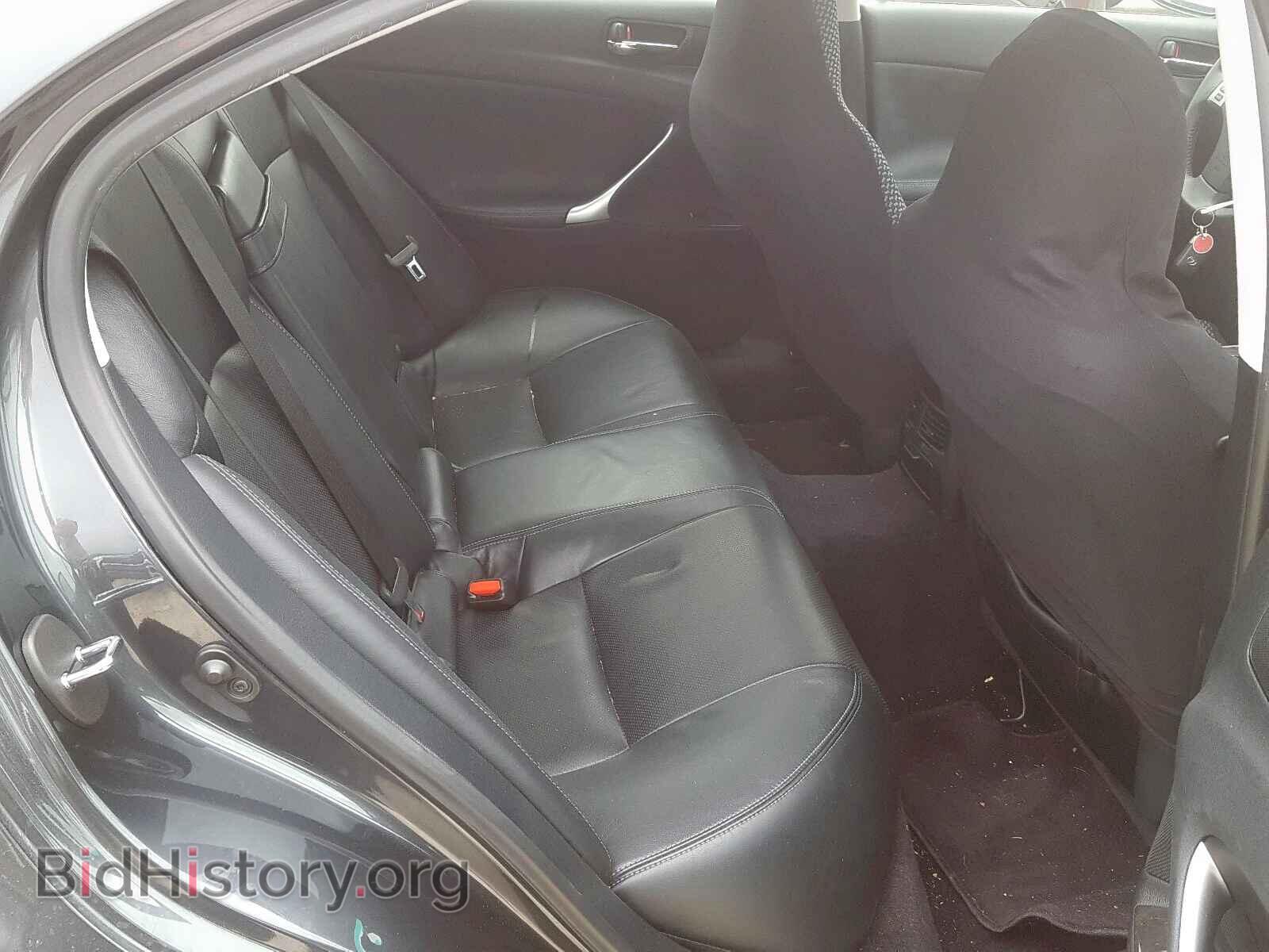2011 LEXUS IS - VIN: JTHBF5C28B5156132 - Photo 6