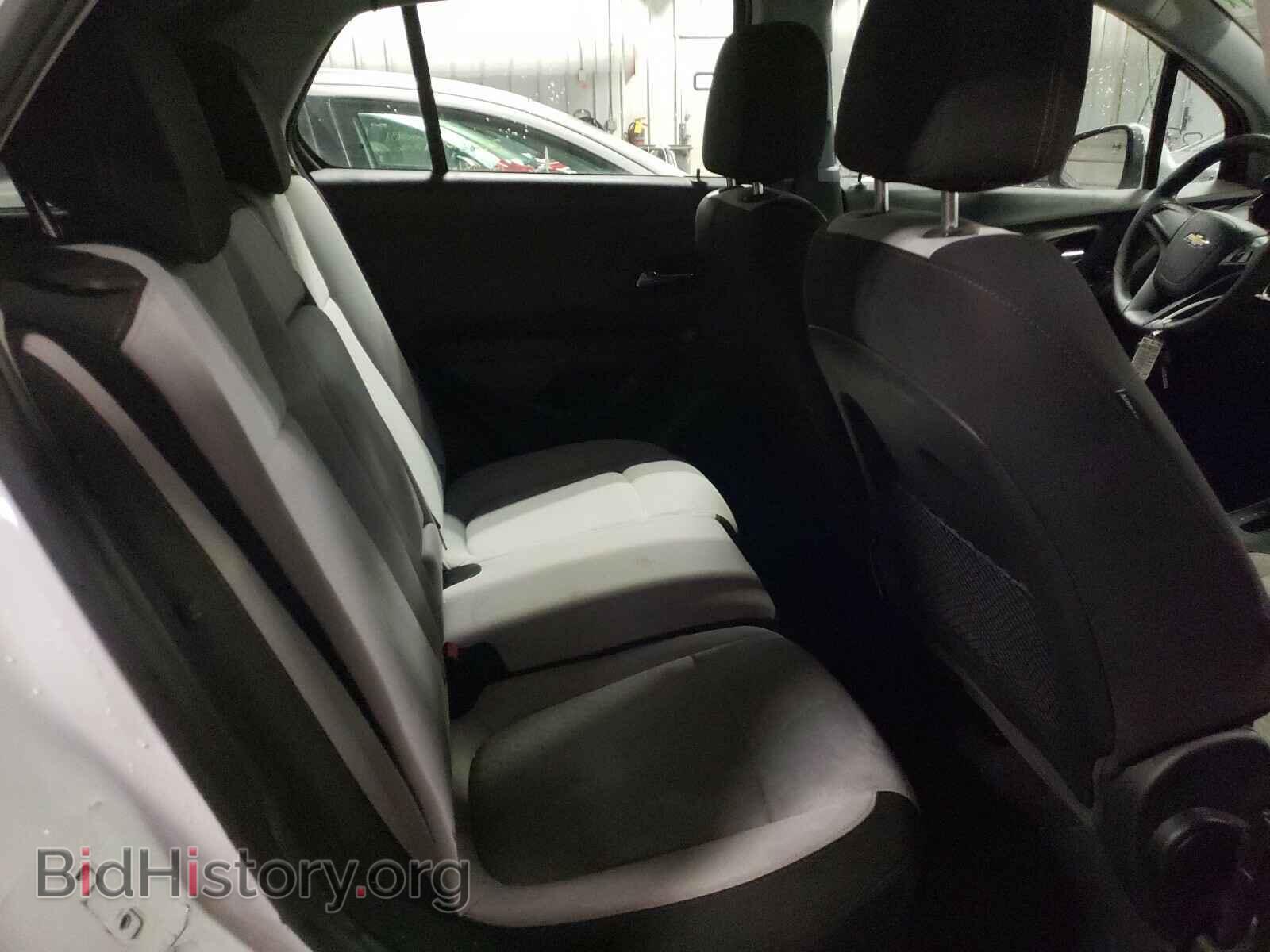 2017 CHEVROLET TRAX - VIN: 3GNCJKSBXHL160199 - Фото 6