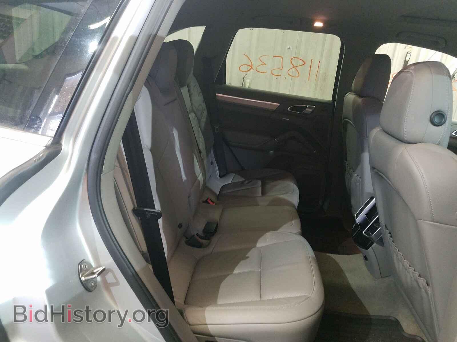 2011 PORSCHE CAYENNE - VIN: WP1AA2A25BLA00654 - Фото 6