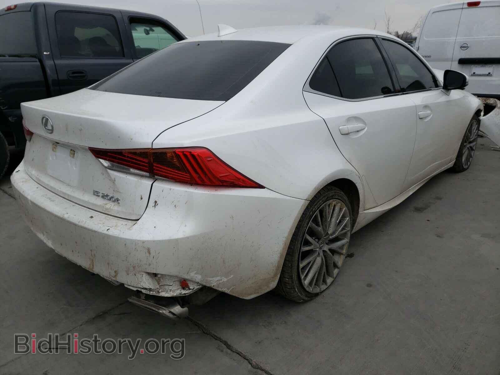 2017 LEXUS IS - VIN: JTHBA1D25H5052888 - Фото 4