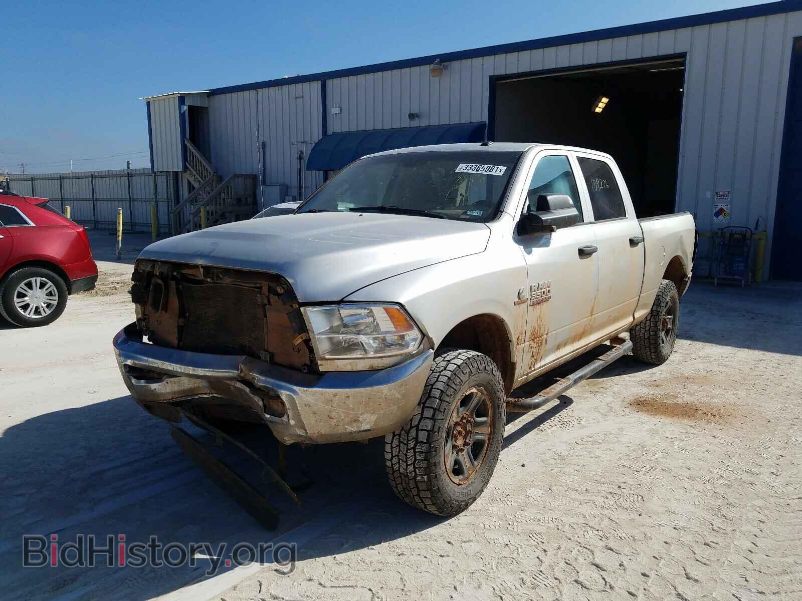2017 RAM 3500 - VIN: 3C63R3CL9HG534090 - Фото 2