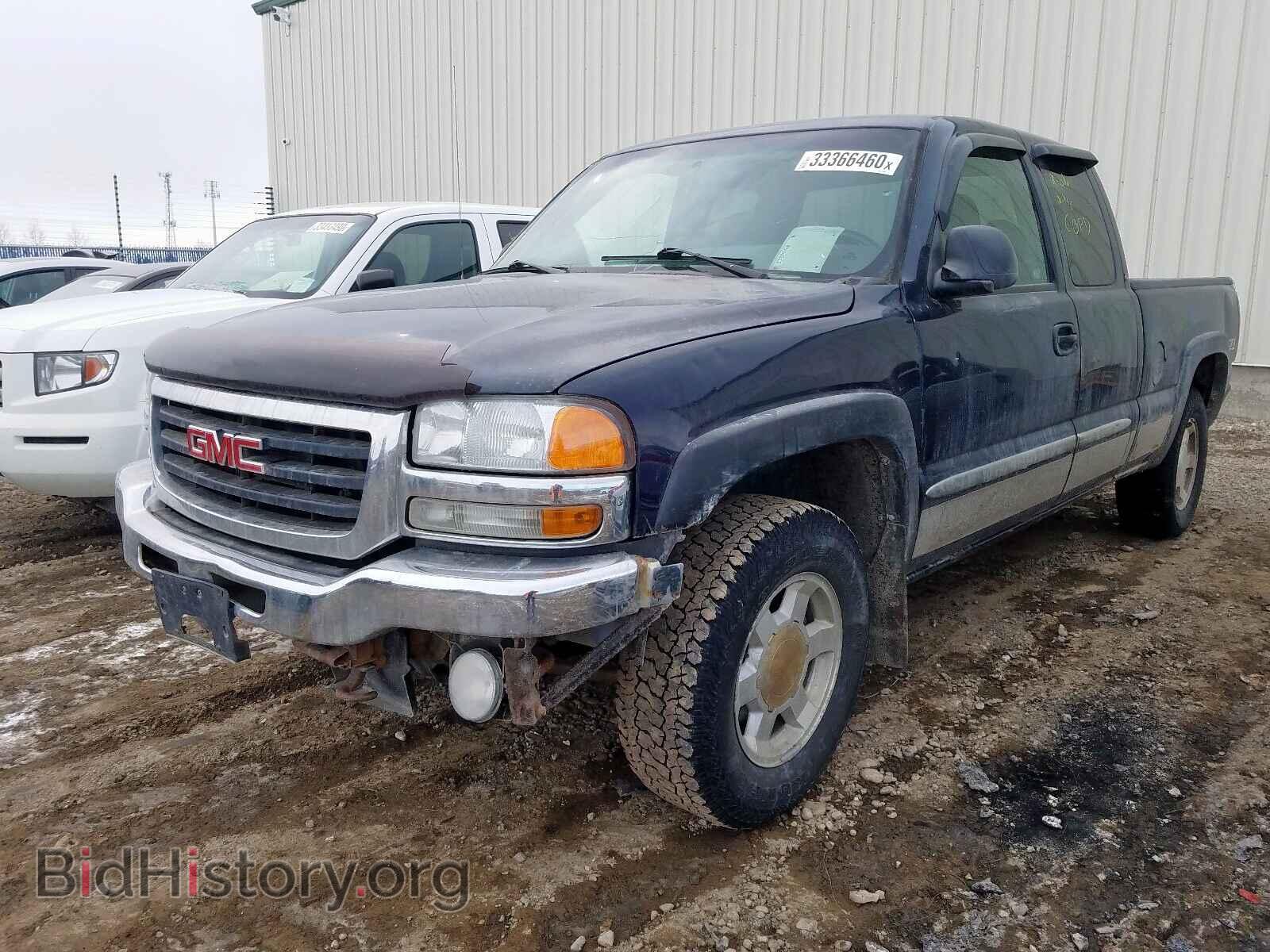 2005 GMC SIERRA - VIN: 1GTEK19B95E139869 - Фото 2