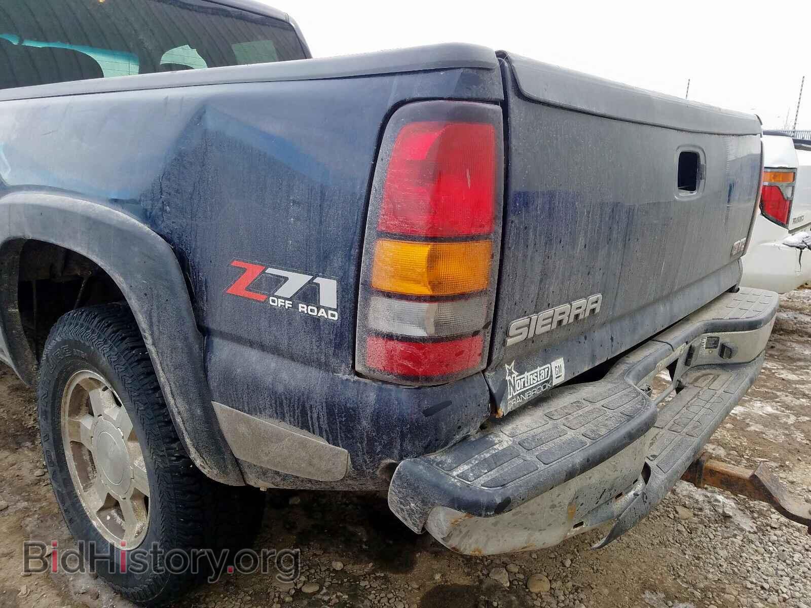 2005 GMC SIERRA - VIN: 1GTEK19B95E139869 - Фото 9