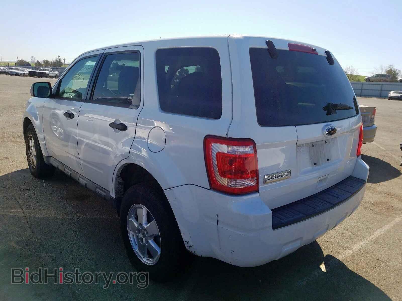 2011 FORD ESCAPE - VIN: 1FMCU0C7XBKA39532 - Фото 3