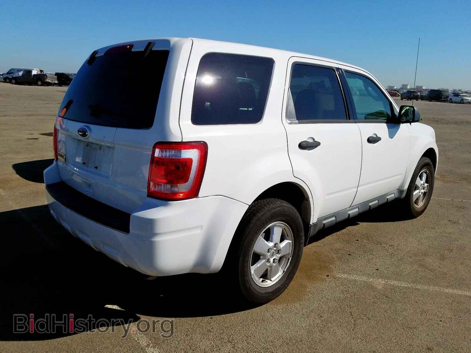 2011 FORD ESCAPE - VIN: 1FMCU0C7XBKA39532 - Фото 4