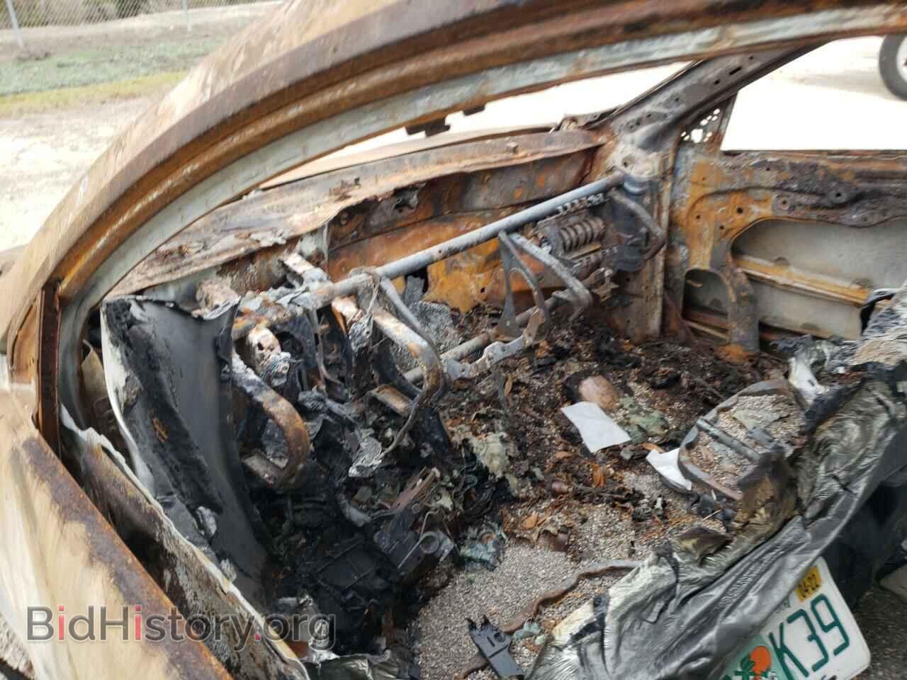 2011 MAZDA 3 - VIN: JM1BL1UF0B1389479 - Фото 8
