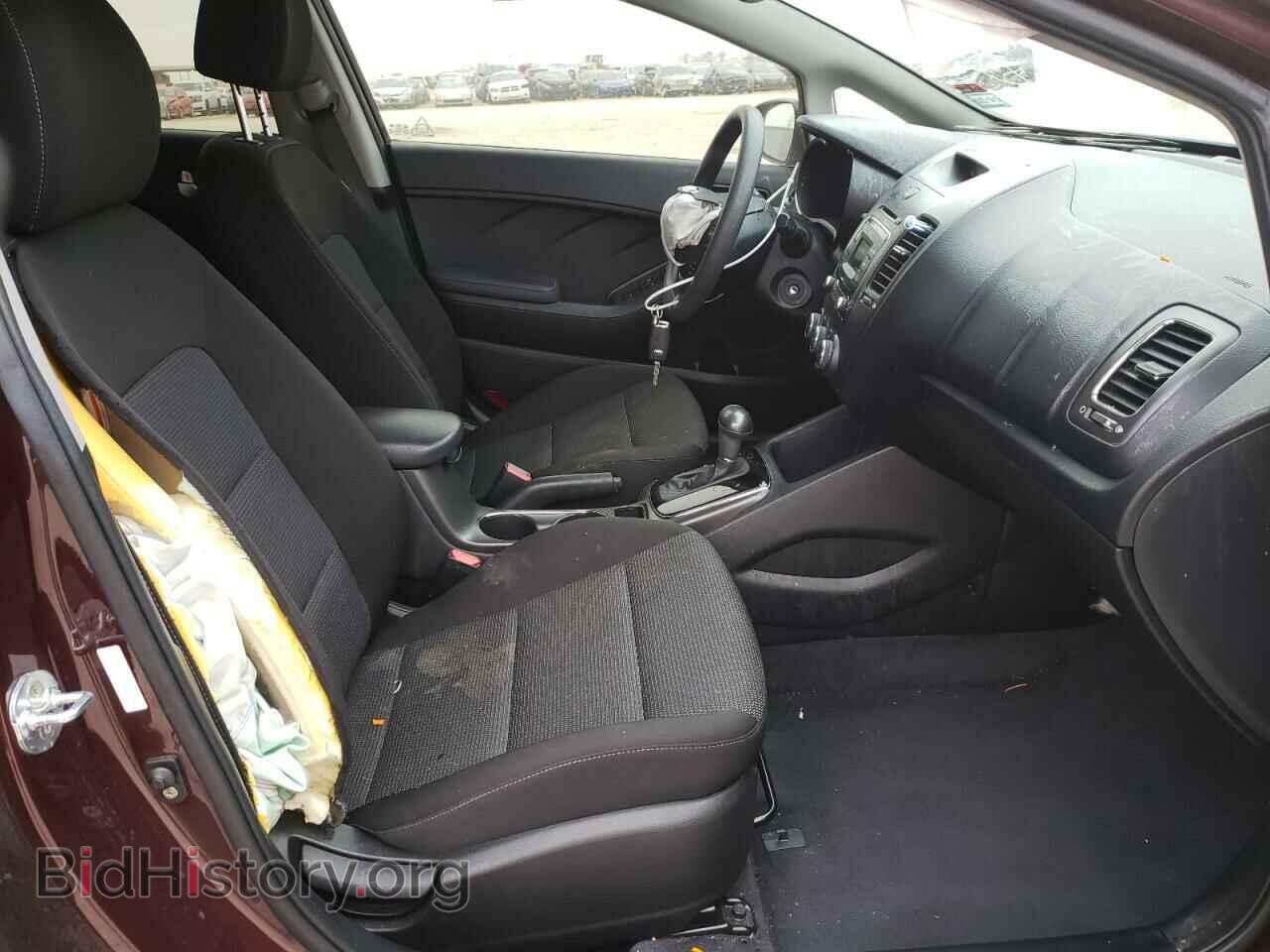 2017 KIA FORTE - VIN: 3KPFK4A74HE123794 - Фото 5