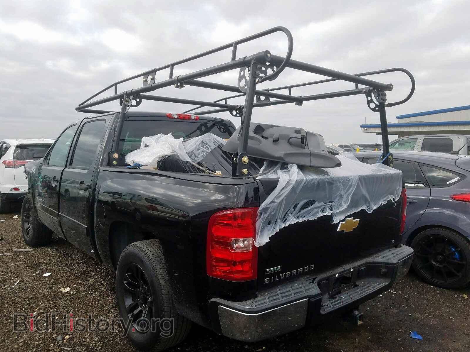 2011 CHEVROLET SILVERADO - VIN: 3GCPCSE07BG293906 - Фото 3