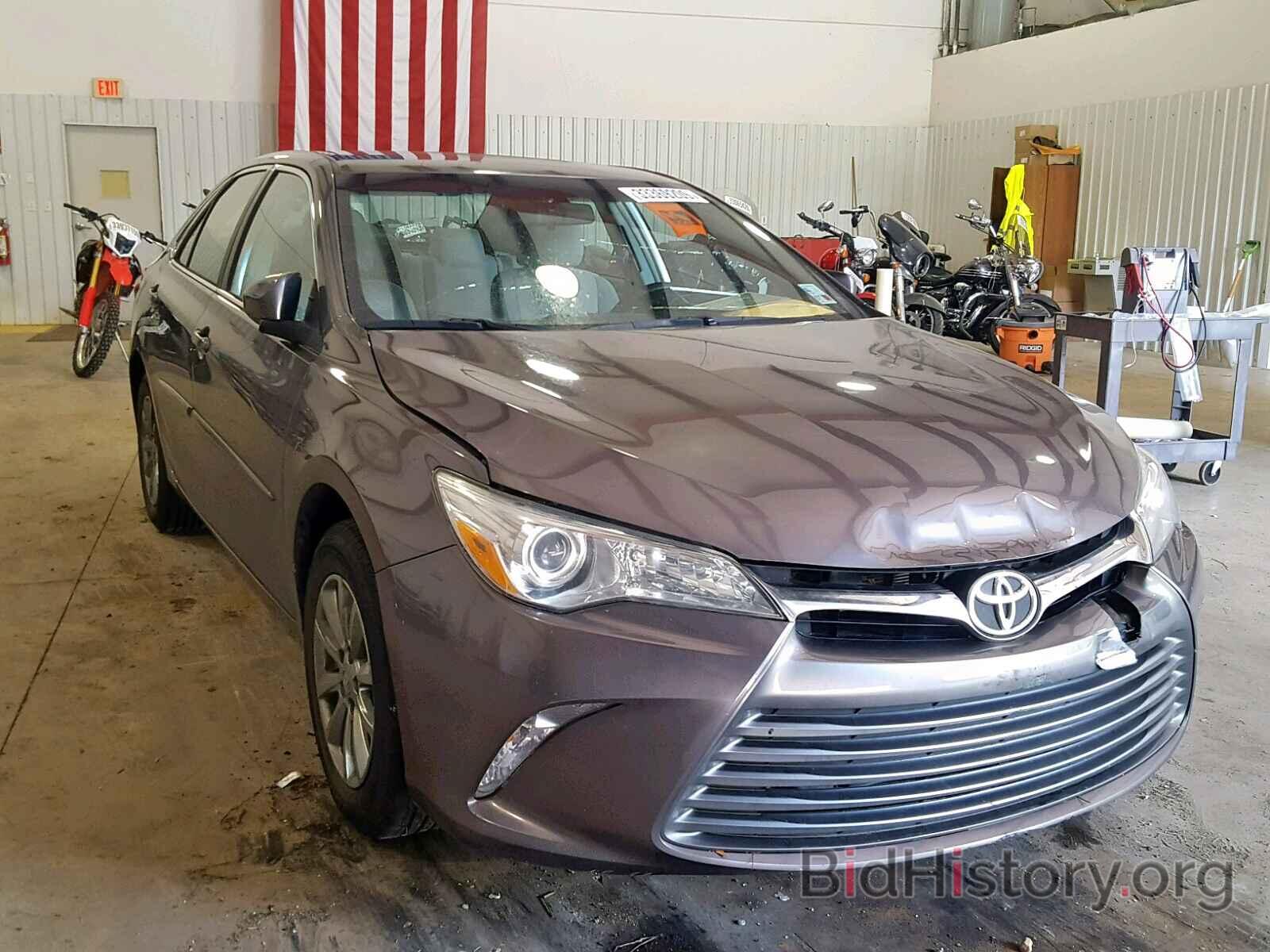 Photo 4T4BF1FK5FR495451 - TOYOTA CAMRY 2015