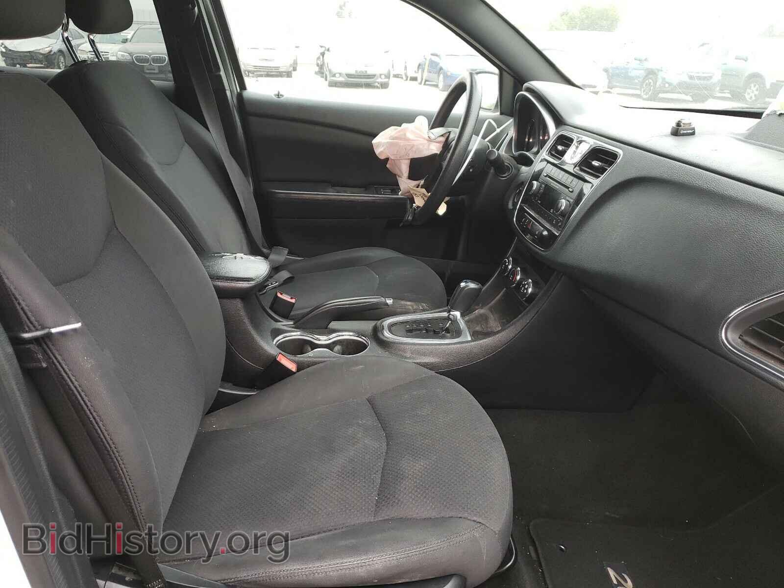 2014 CHRYSLER 200 - VIN: 1C3CCBAGXEN194613 - Фото 5